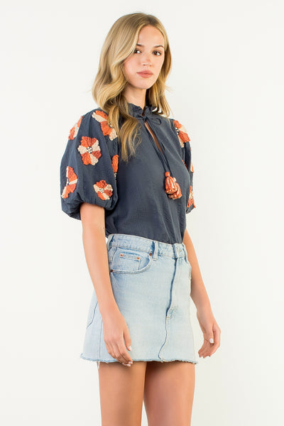 Embroidered Flower Puff Sleeve Top