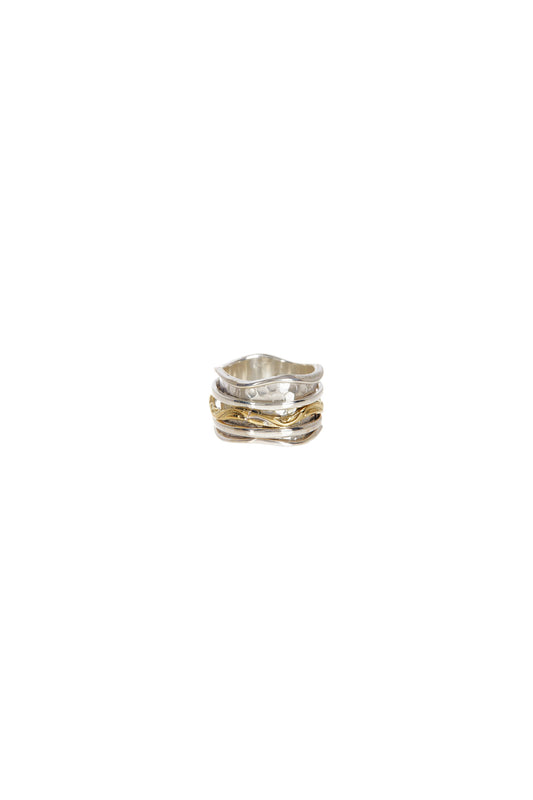 Two-Tone Wave Spinner Ring