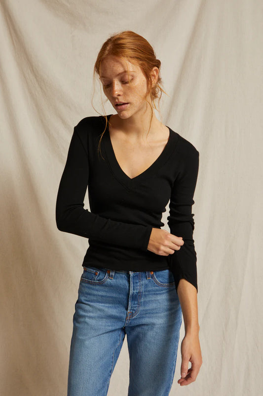 Viola V-Neck Long Sleeve True Black