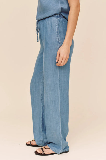 Wide Leg Drawstring Pant