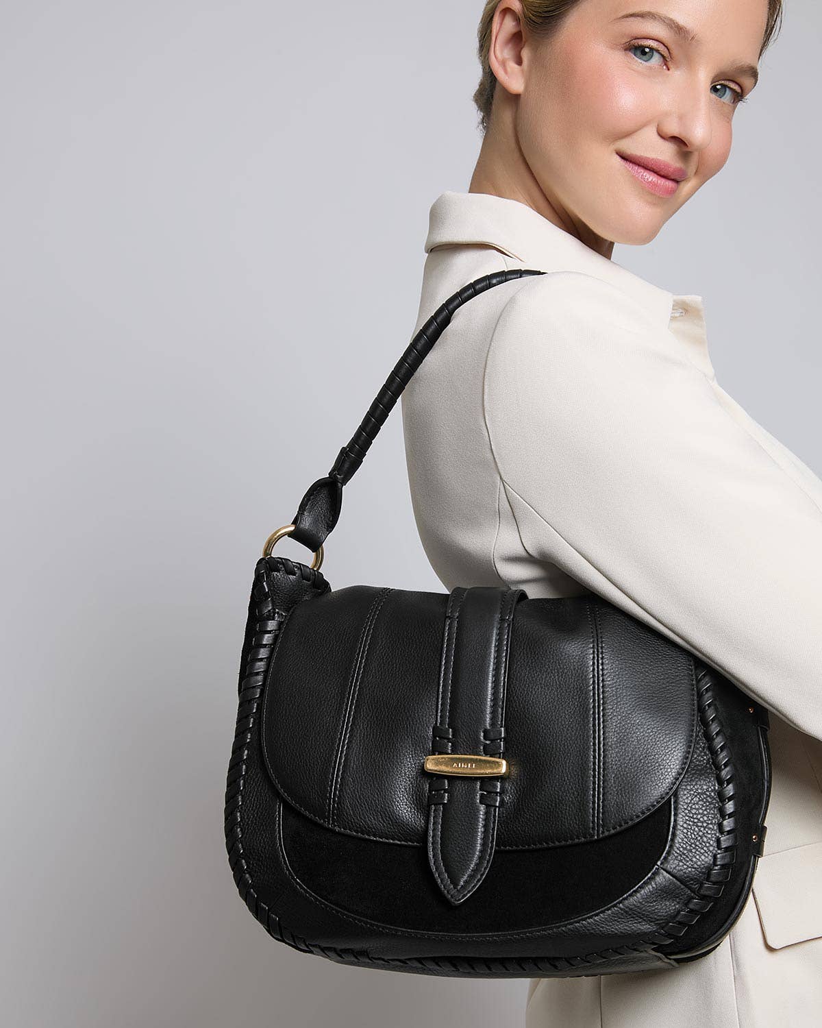 Willow Convertible Shoulder Black