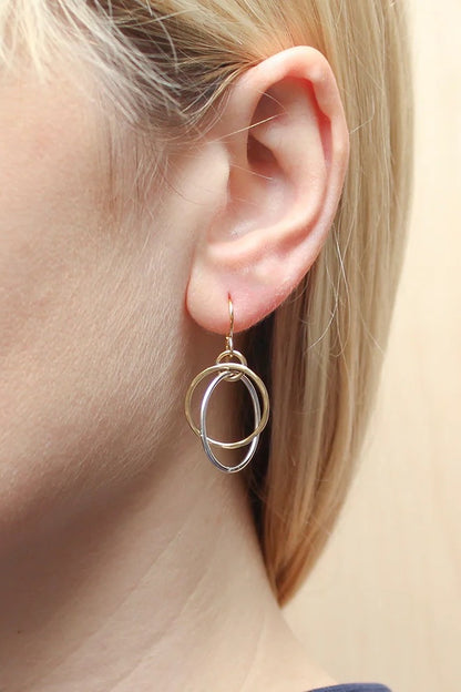 Interlocking Hammered Rings Earring